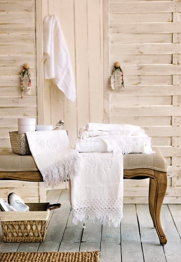 ordenar las sabanas y toallas en el armario