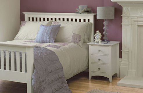 El color violeta se asocia a la templanza, espiritualidad, lucidez y creatividad.