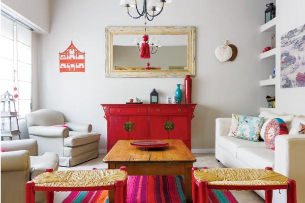 el rojo es un color que estimula el flujo de energía universal, según el Feng Shui