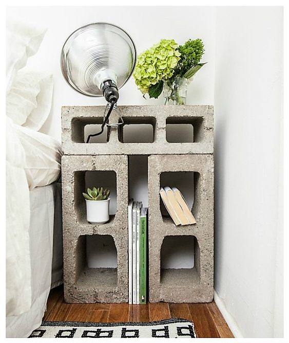 mesilla para un piso de estudiantes